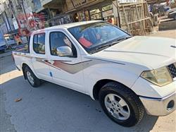 نيسان نافارا